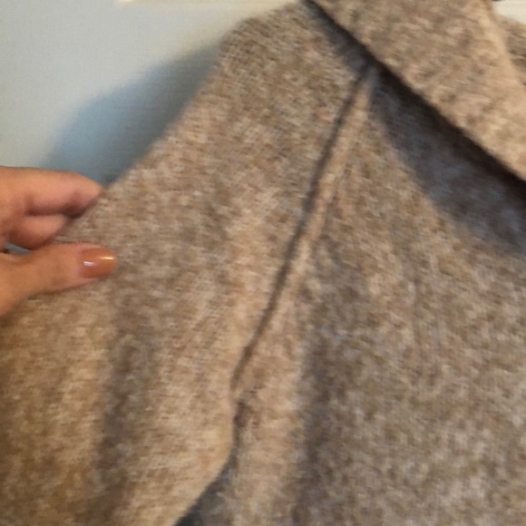 Maurice’s sweater with hood - Picture 3 of 5